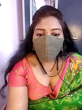 RomeoJuliet345 online show from April 3, 2026, 4:16 pm