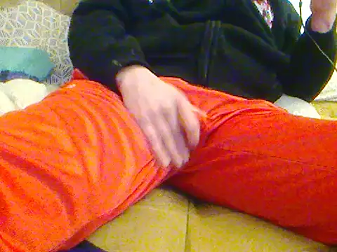 Snapshot of Adi1985gda chatting on February 2, 2026, 2:16 pm Adi1985gda online show from February 2, 2026, 2:16 pm