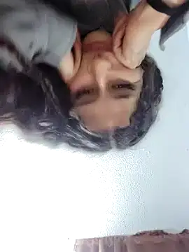 Queenjenn   online show from March 15, 2026, 8:09 am