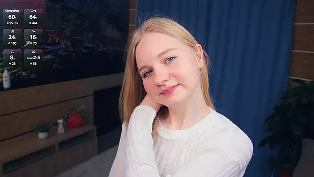 Snapshot of OdelinaFicken chatting on February 11, 2025, 7:23 am OdelinaFicken online show from February 11, 2025, 7:23 am