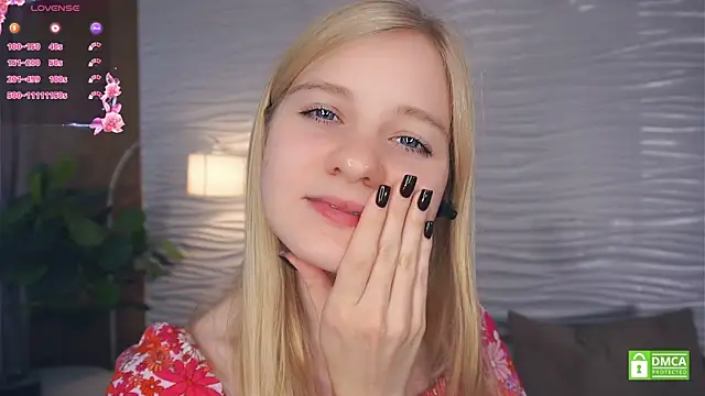 Snapshot of OdelinaFicken chatting on September 18, 2025, 6:26 am OdelinaFicken online show from September 18, 2025, 6:26 am