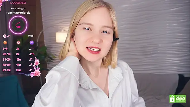 OdelinaFicken online show from November 27, 2025, 4:03 am