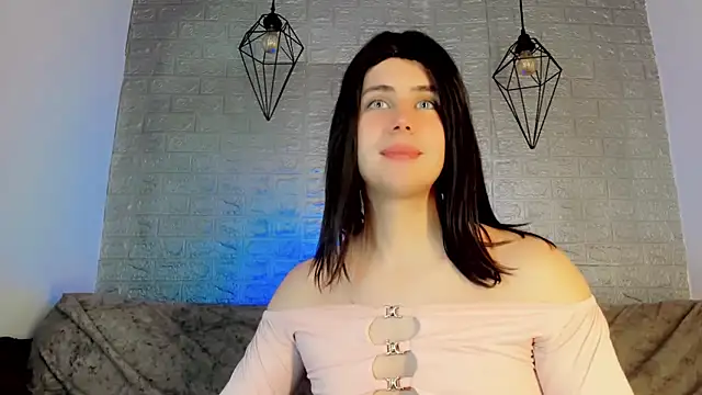 Snapshot of Oxana-Novikov chatting on June 28, 2026, 9:10 pm Oxana-Novikov online show from June 28, 2026, 9:10 pm