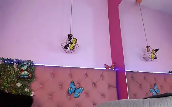 Anastasia Whitee online show from January 31, 2025, 3:33 pm