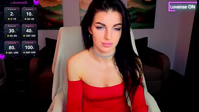 Angelina Clarks online show from April 5, 2026, 6:21 am