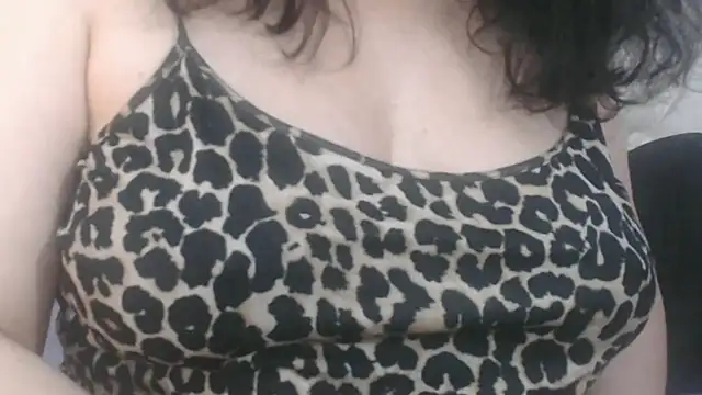 maturepriscila online show from February 16, 2025, 6:43 pm