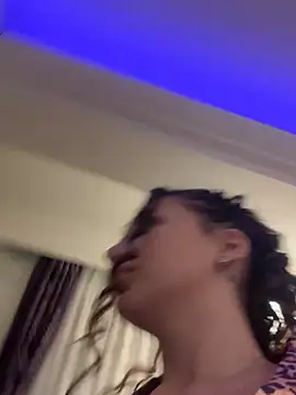 Snapshot of lissa_yasemin chatting on February 14, 2025, 9:43 pm lissa yasemin online show from February 14, 2025, 9:43 pm