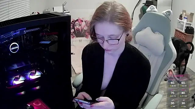 LilyFoxxx online show from December 14, 2025, 6:19 am