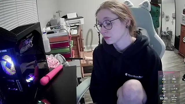 LilyFoxxx online show from February 11, 2026, 7:02 am