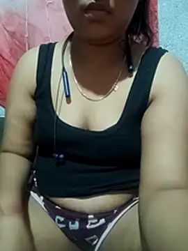 Super-Couple online show from December 2, 2025, 10:31 am