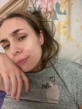 Snapshot of Burning_girlss chatting on January 5, 2025, 10:19 pm Burning girlss online show from January 5, 2025, 10:19 pm