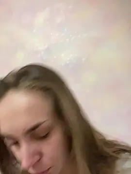 Snapshot of Burning_girlss chatting on January 16, 2025, 10:44 pm Burning girlss online show from January 16, 2025, 10:44 pm