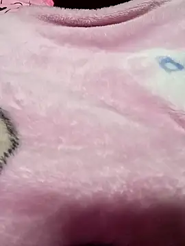 NOTY-LOVE-05 online show from January 17, 2026, 12:43 pm