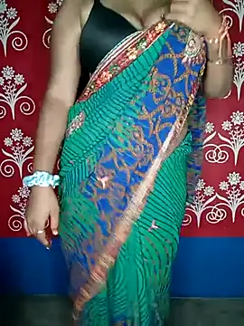 NOTY-LOVE-05 online show from February 8, 2026, 6:44 pm