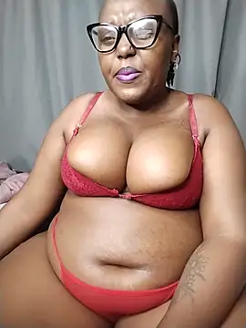 Snapshot of CHERRYYUMMY chatting on June 19, 2026, 9:24 am CHERRYYUMMY online show from June 19, 2026, 9:24 am