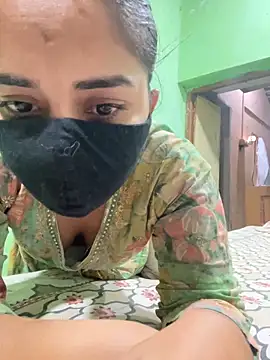 Black Glow online show from January 15, 2025, 3:50 pm