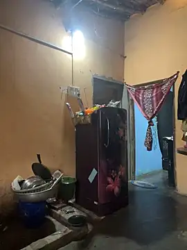 Black Glow online show from January 16, 2025, 7:49 am