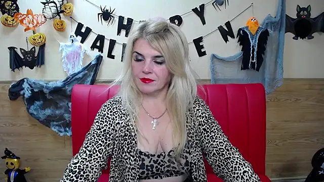 Snapshot of Julya_Barbi chatting on October 26, 2025, 6:25 pm Julya Barbi online show from October 26, 2025, 6:25 pm