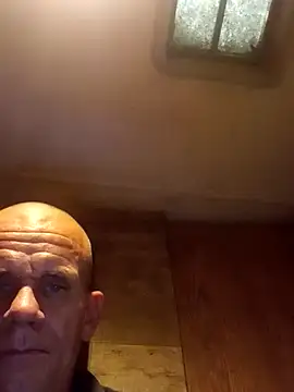 Snapshot of BubblyThing1 chatting on November 30, 2025, 5:17 pm BubblyThing1 online show from November 30, 2025, 5:17 pm