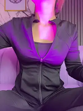 Aaliyah Salma online show from May 28, 2026, 3:53 pm