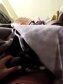 Muscular02 online show from March 10, 2025, 5:29 pm