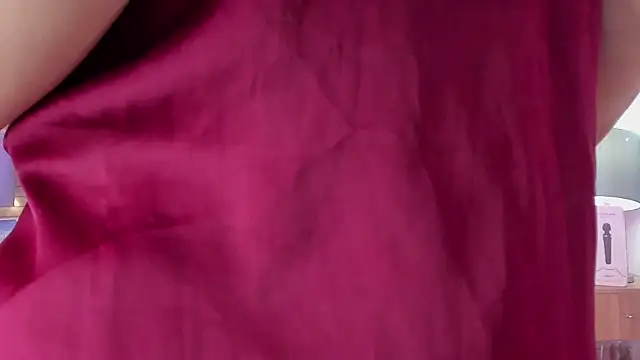 Snapshot of Catalinna_Thompson chatting on February 26, 2025, 3:41 pm Catalinna Thompson online show from February 26, 2025, 3:41 pm