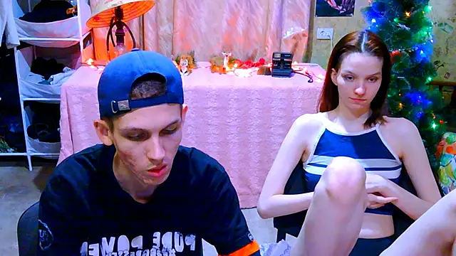 Snapshot of Ivy_Lester chatting on December 2, 2024, 9:39 pm Ivy Lester online show from December 2, 2024, 9:39 pm