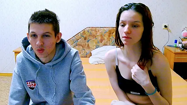 Snapshot of Ivy_Lester chatting on March 4, 2025, 5:45 pm Ivy Lester online show from March 4, 2025, 5:45 pm