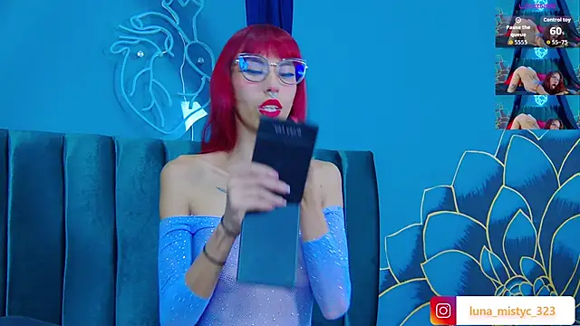 Snapshot of Lunamistyc chatting on February 18, 2026, 8:27 pm Lunamistyc online show from February 18, 2026, 8:27 pm