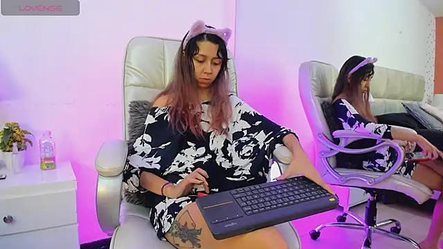 Goddess  Lilith online show from February 4, 2026, 9:20 pm