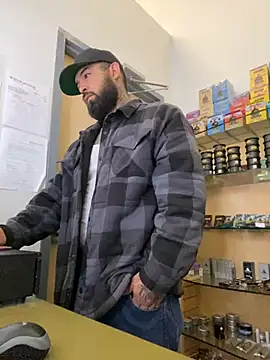 Snapshot of jr91esl chatting on March 15, 2025, 5:04 pm jr91esl online show from March 15, 2025, 5:04 pm