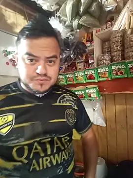 Snapshot of TheBriiaand30 chatting on September 24, 2025, 6:33 pm TheBriiaand30 online show from September 24, 2025, 6:33 pm