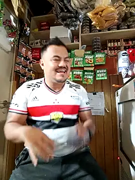 TheBriiaand30 online show from March 3, 2026, 3:07 pm