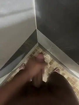 Snapshot of mylovetr1 chatting on March 15, 2025, 4:13 am mylovetr1 online show from March 15, 2025, 4:13 am