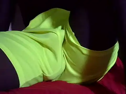 Snapshot of kingmaestro_ chatting on March 12, 2025, 1:08 pm kingmaestro online show from March 12, 2025, 1:08 pm