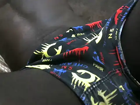 Snapshot of kingmaestro_ chatting on September 21, 2025, 6:31 pm kingmaestro online show from September 21, 2025, 6:31 pm