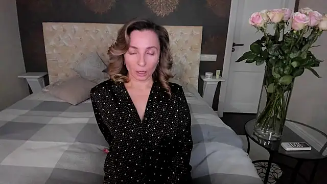 AllisonWilliams online show from November 28, 2025, 3:36 pm