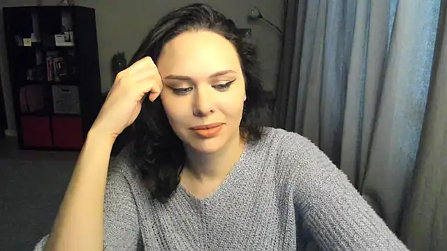 MollyCheiz online show from January 16, 2025, 11:04 am