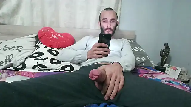 kisandgioni online show from January 4, 2025, 1:53 pm