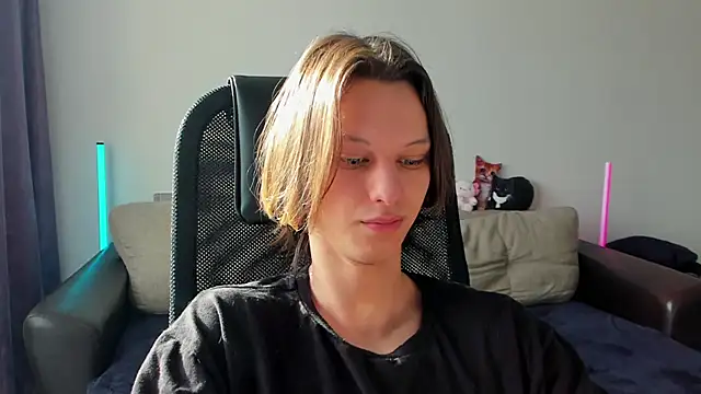 Ostin meow online show from April 21, 2026, 10:54 am