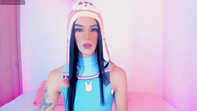 Snapshot of Ashley_Reminton chatting on February 28, 2025, 4:54 am Ashley Reminton online show from February 28, 2025, 4:54 am