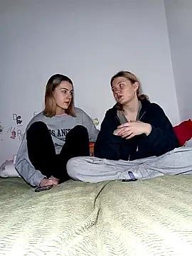 ella grays online show from February 26, 2026, 5:34 pm