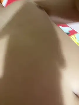 Snapshot of Tratto_bianco002 chatting on December 15, 2024, 6:59 pm Tratto bianco002 online show from December 15, 2024, 6:59 pm