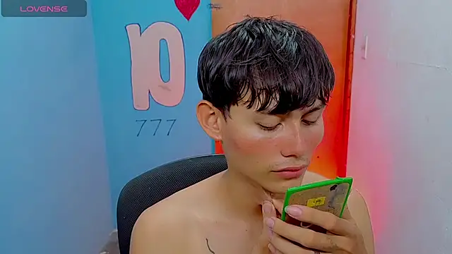 tanjiro cute online show from April 14, 2026, 5:13 am