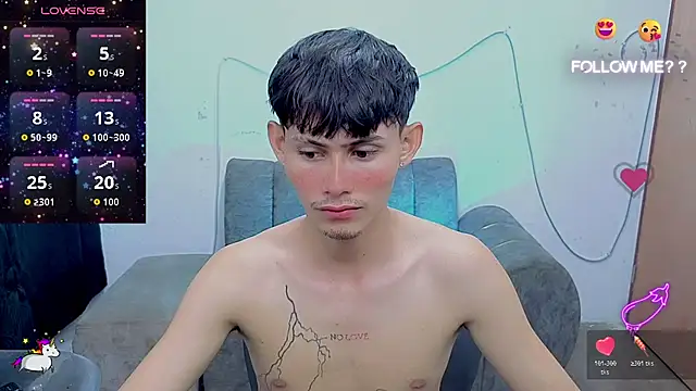Snapshot of tanjiro_cute chatting on July 4, 2026, 6:30 am tanjiro cute online show from July 4, 2026, 6:30 am