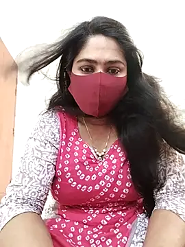 Magical Girl- online show from April 3, 2026, 4:43 am