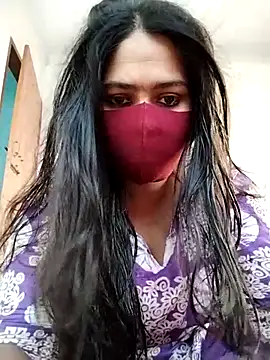 Snapshot of Magical_Girl- chatting on July 6, 2026, 5:04 am Magical Girl- online show from July 6, 2026, 5:04 am
