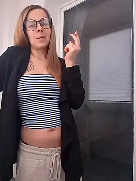 Snapshot of TerrasWildlife chatting on February 14, 2025, 4:31 pm TerrasWildlife online show from February 14, 2025, 4:31 pm