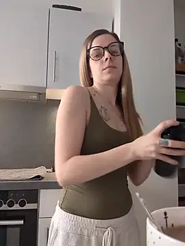 Snapshot of TerrasWildlife chatting on February 26, 2025, 3:41 pm TerrasWildlife online show from February 26, 2025, 3:41 pm