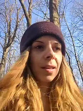 Snapshot of TerrasWildlife chatting on March 6, 2025, 9:36 am TerrasWildlife online show from March 6, 2025, 9:36 am